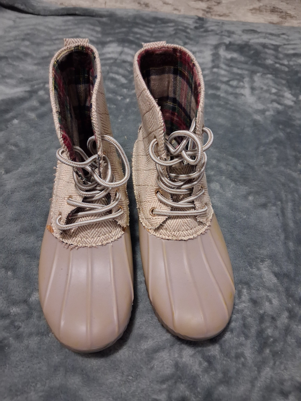 Marley Lilly Waterproof Lace-Up Duck Boots in Tan Size 7